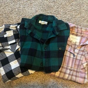 Aeropostale Women’s Plaid Shirts - Green, Black, and Pink